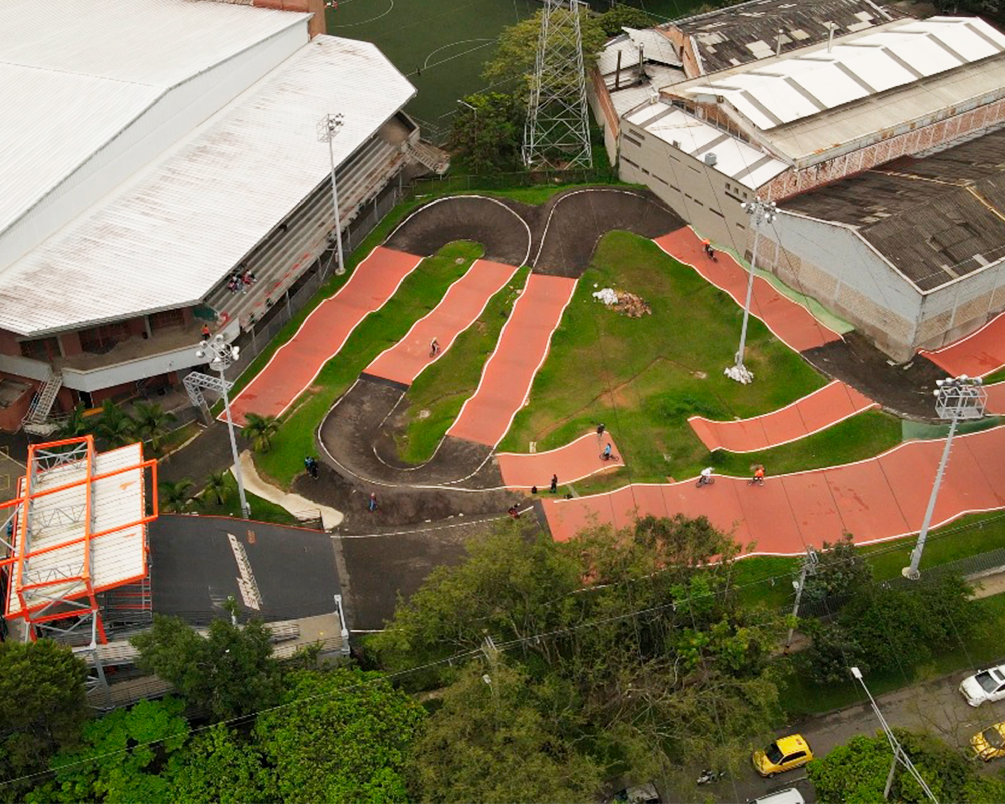 La pista Fernando “Loquillo” Giraldo tendrá importantes intervenciones
